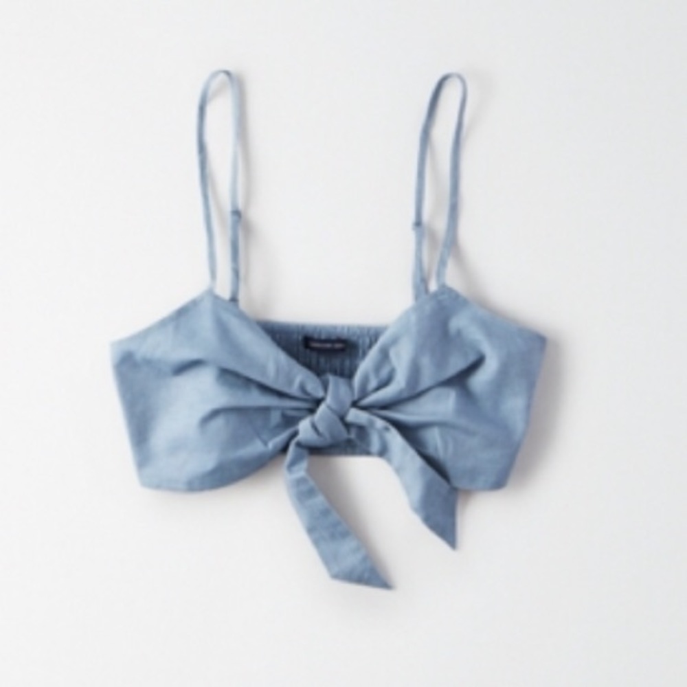 American Eagle Knot Front Top